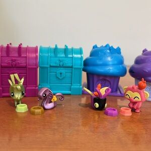 Animal Jam Adopt a Pet (Lot of 4)